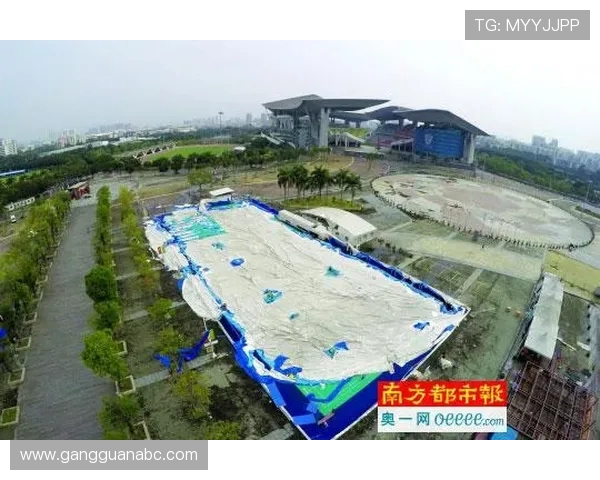 广州羽毛球队包夹战术解析与实战应用研究