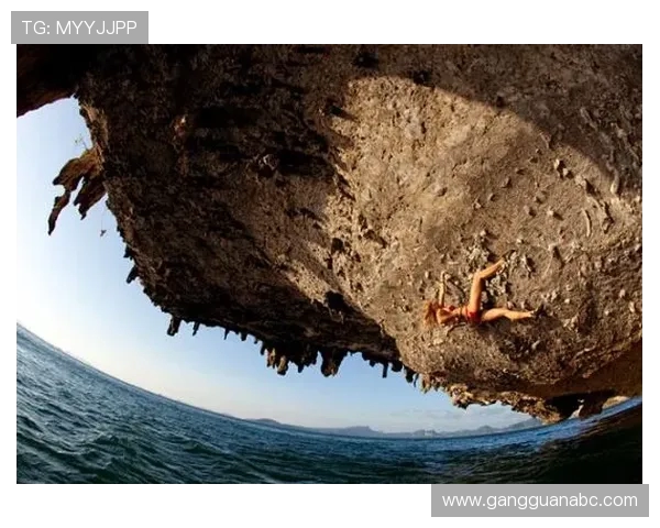 深圳极限运动队与杭州极限运动队赛后状态分析与复盘探讨