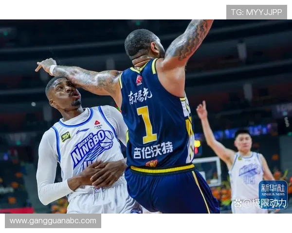 CBA广东队与浙江队激战正酣精彩瞬间回顾与分析 CBA广东队与浙江队激战正酣精彩瞬间回顾与分析