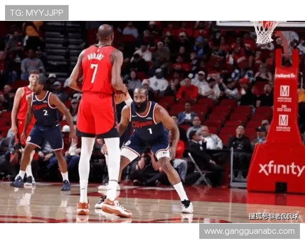 新奥尔良鹈鹕与休斯顿火箭激战正酣谁能在西部赛区脱颖而出