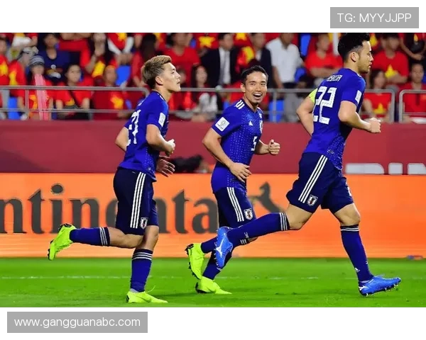 日本与加纳足球对决首发阵容分析及战术解读