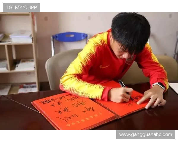 与周磊畅谈足球生涯的点滴与梦想之路 与周磊畅谈足球生涯的点滴与梦想之路