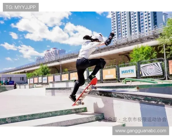 极限运动联赛精彩回顾北京滑板队默契配合展现团队精神