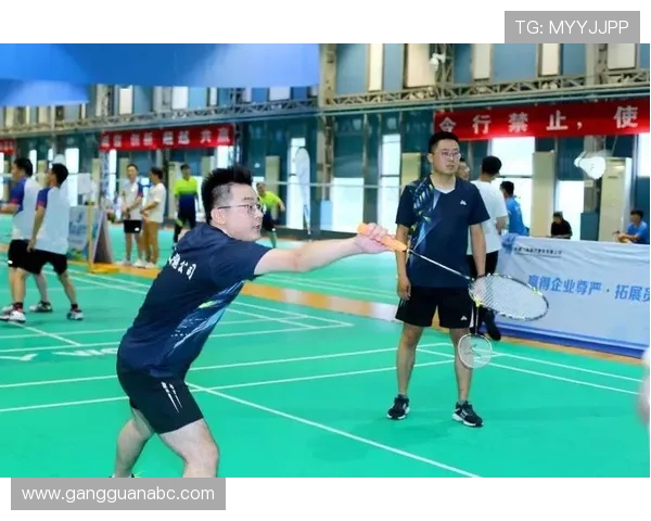 武汉羽毛球队转型之路揭秘精英赛背后的奋斗与坚持